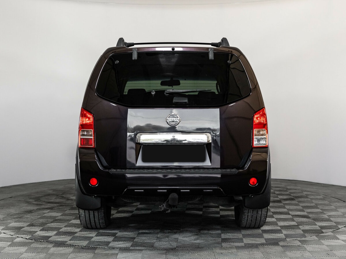 Nissan Pathfinder с пробегом — 2010 год. Фото: #4