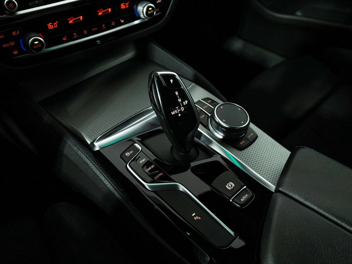BMW 5 серии с пробегом — 2018 год. Фото: #14