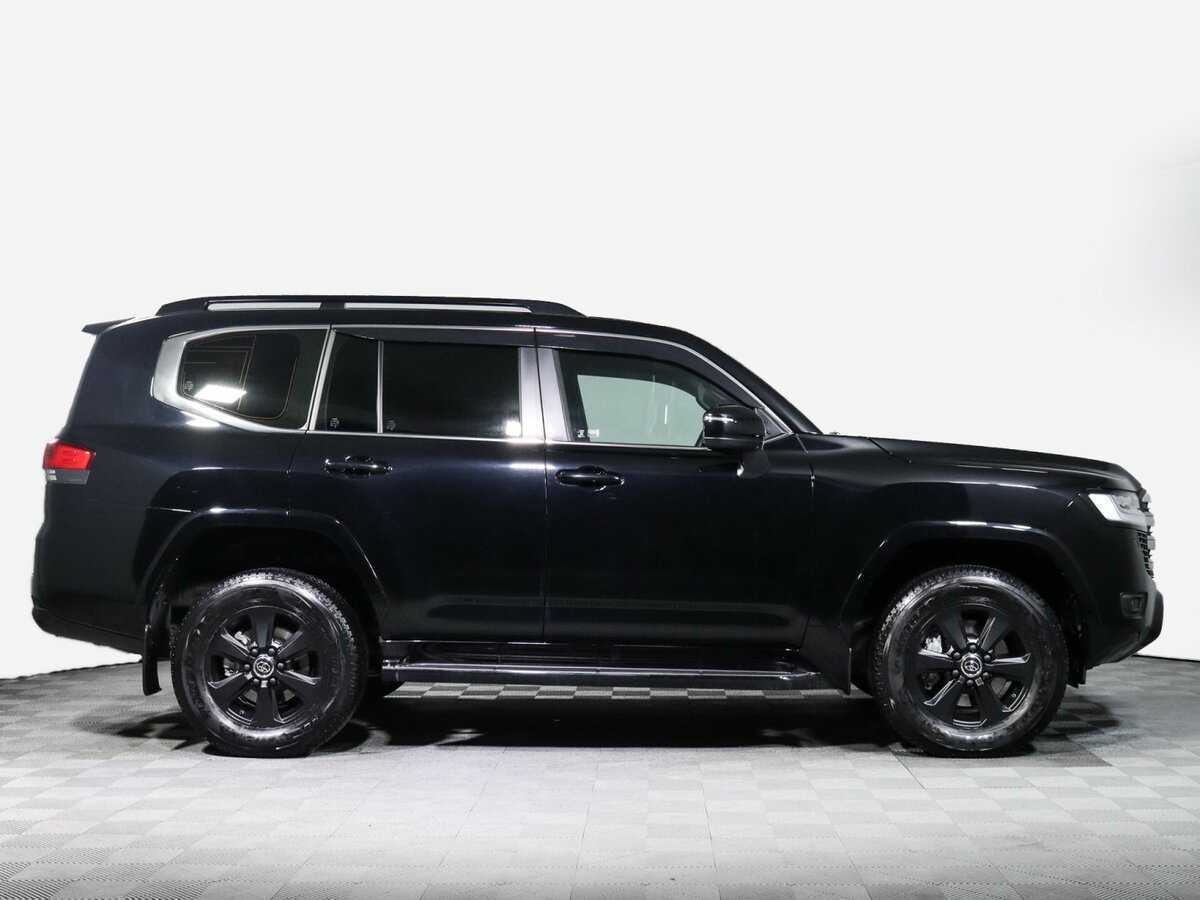 Toyota Land Cruiser с пробегом — 2022 год. Фото: #3