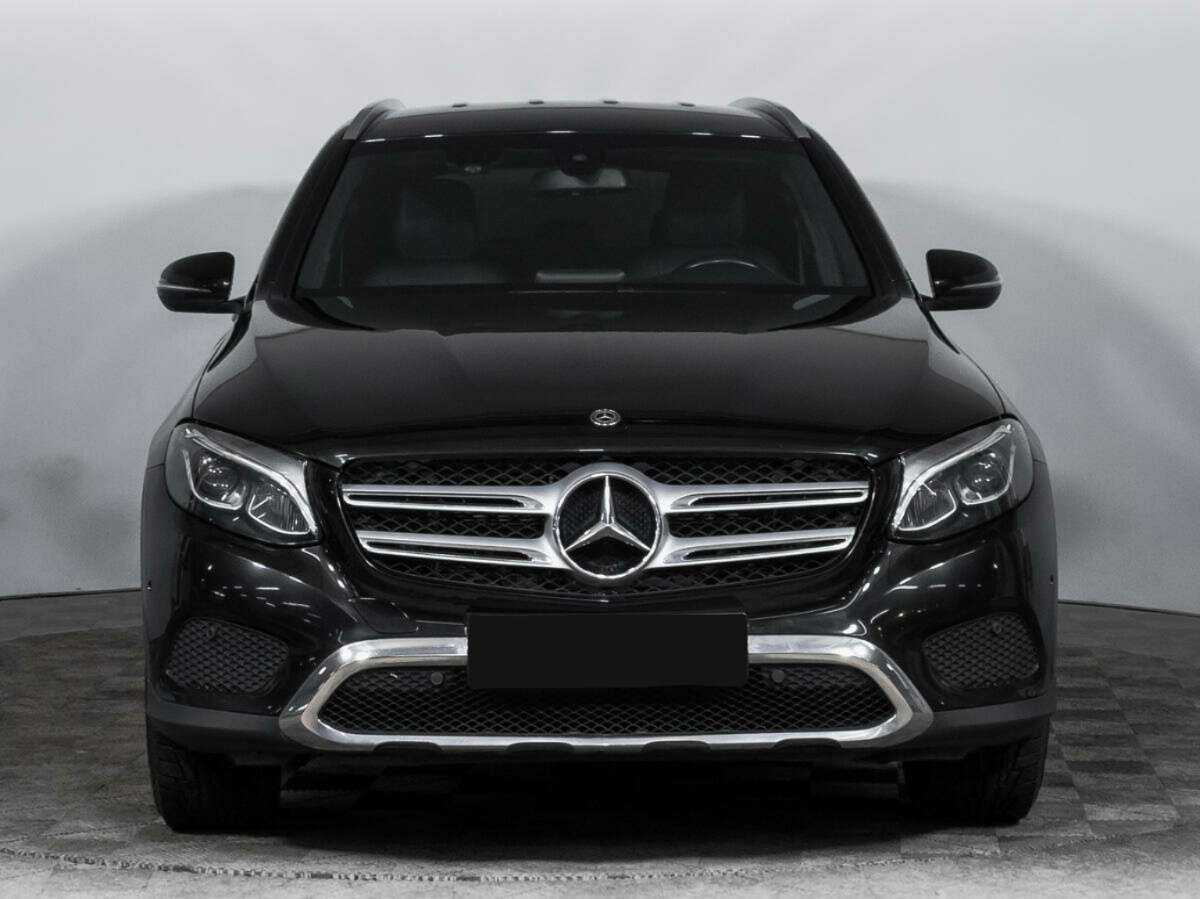 Mercedes-Benz GLC с пробегом — 2018 год. Фото: #1
