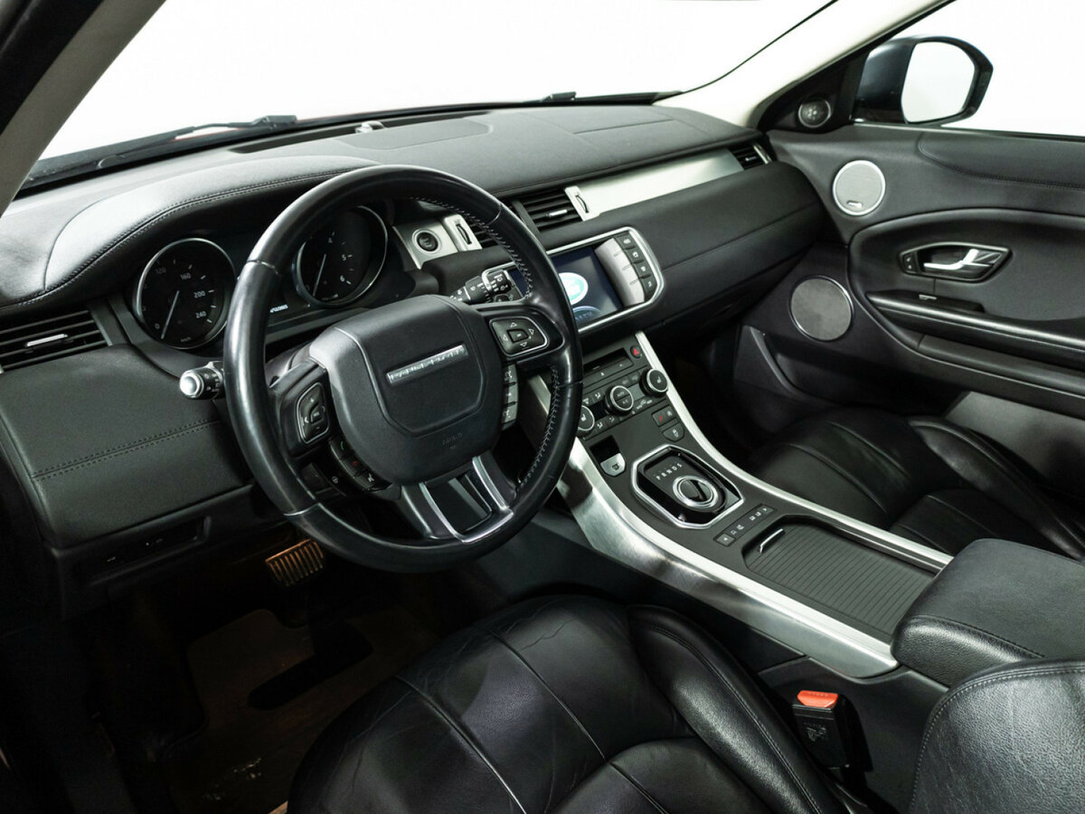 Land Rover Range Rover Evoque с пробегом — 2015 год. Фото: #8