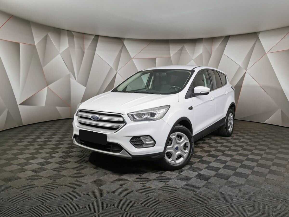 Ford Kuga с пробегом — 2017 год. Посмотреть фото