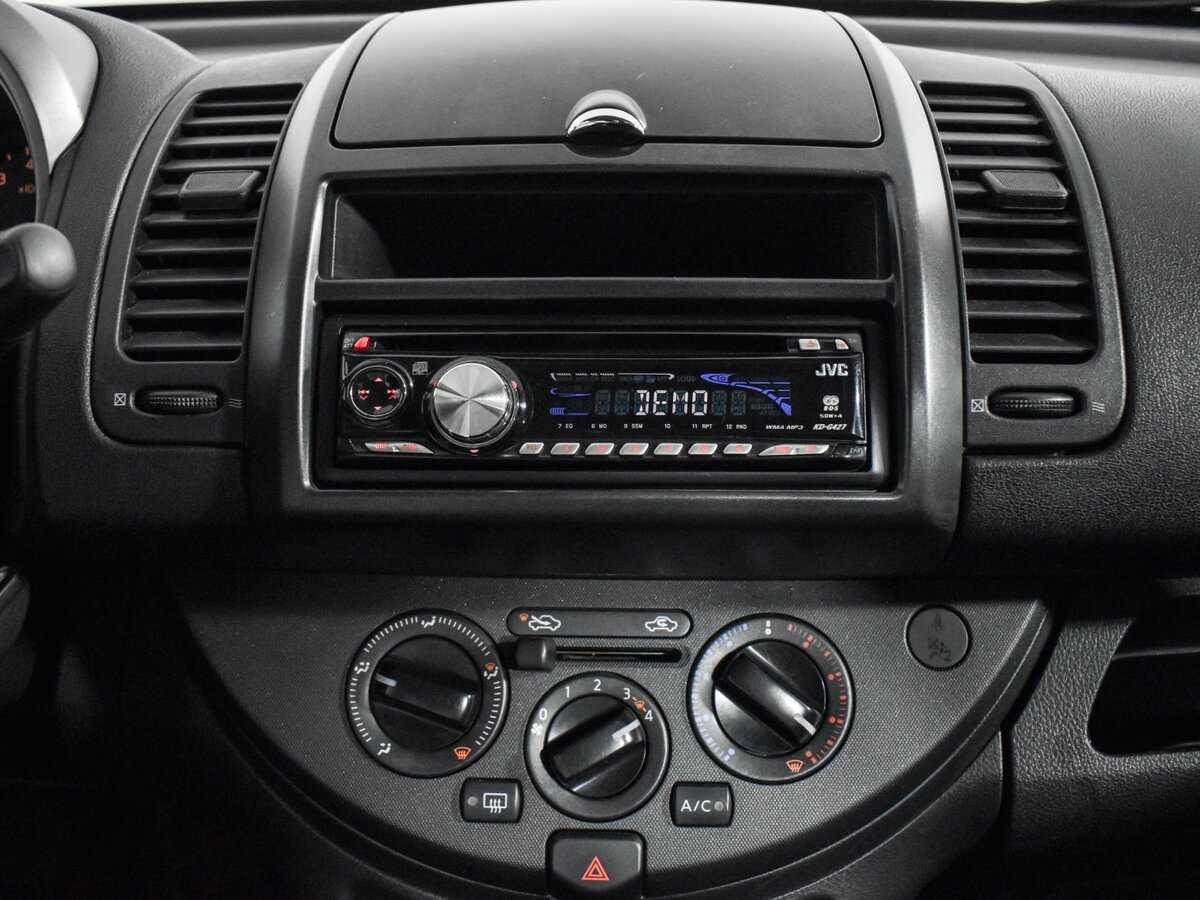 Nissan Note с пробегом — 2008 год. Фото: #15