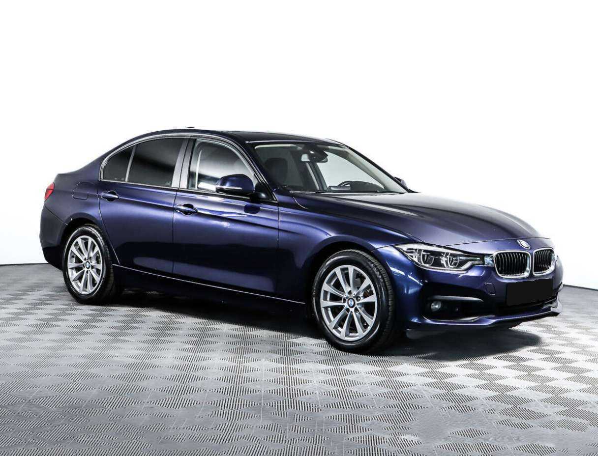 BMW 3 серии с пробегом — 2017 год. Фото: #2