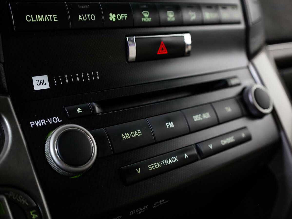 Toyota Land Cruiser с пробегом — 2010 год. Фото: #15