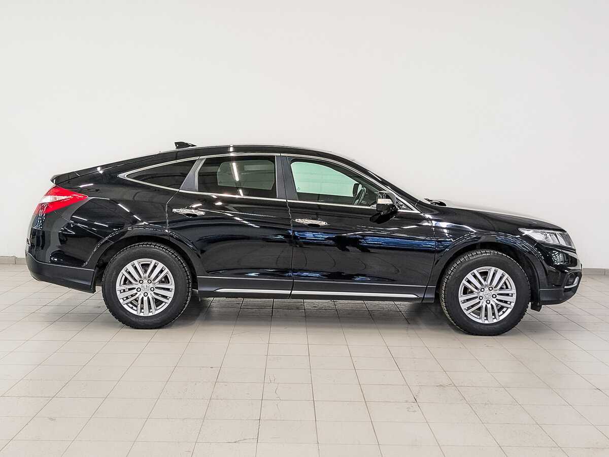 Honda Crosstour с пробегом — 2014 год. Фото: #3