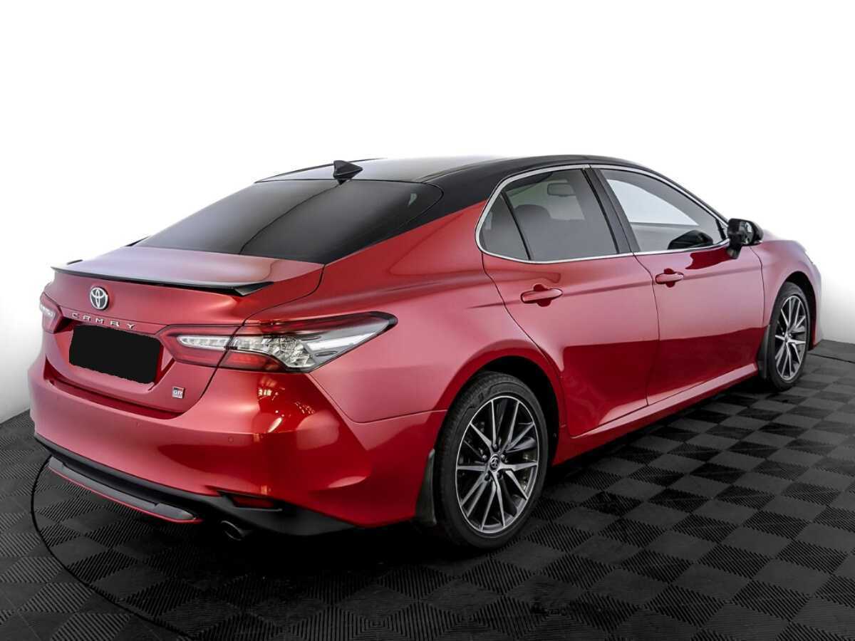Toyota Camry с пробегом — 2021 год. Фото: #4