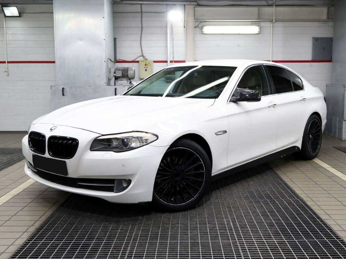 BMW 5 серии с пробегом — 2012 год. Посмотреть фото