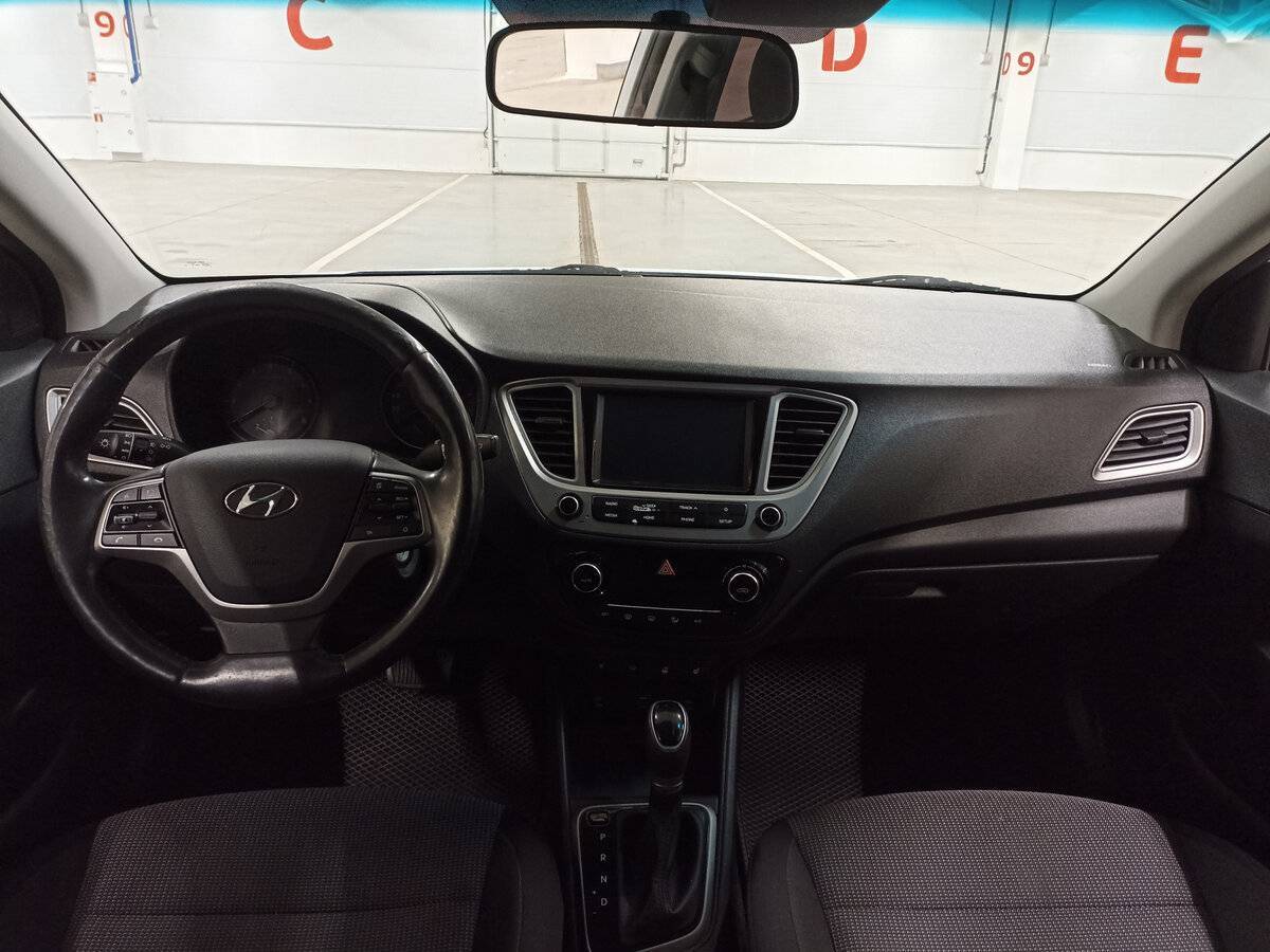 Hyundai Solaris с пробегом — 2019 год. Фото: #13