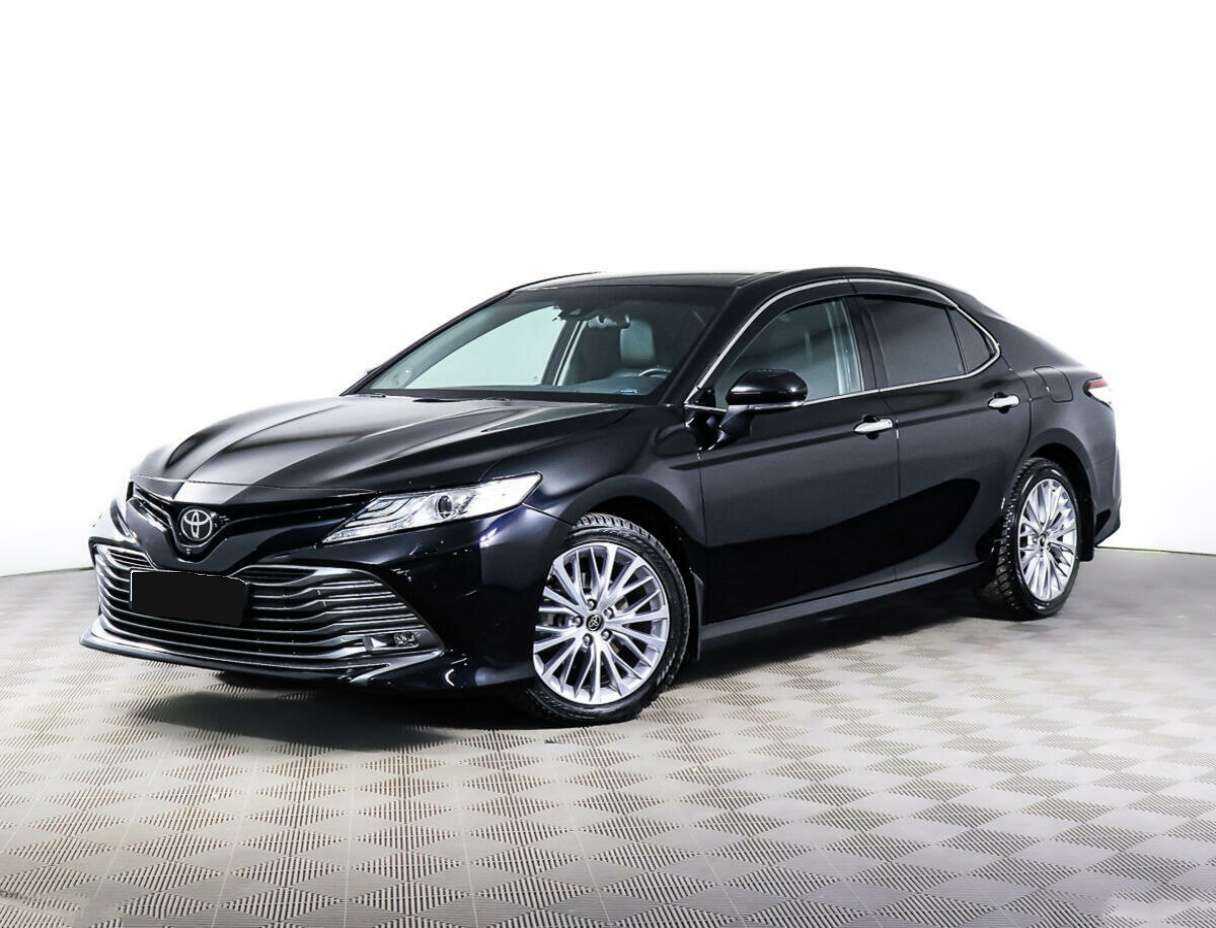 Toyota Camry с пробегом — 2019 год. Посмотреть фото