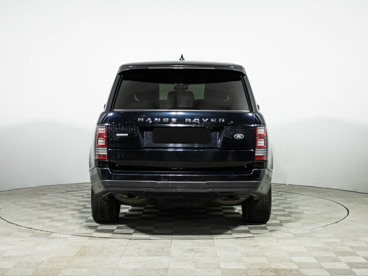 Land Rover Range Rover с пробегом — 2017 год. Фото: #4