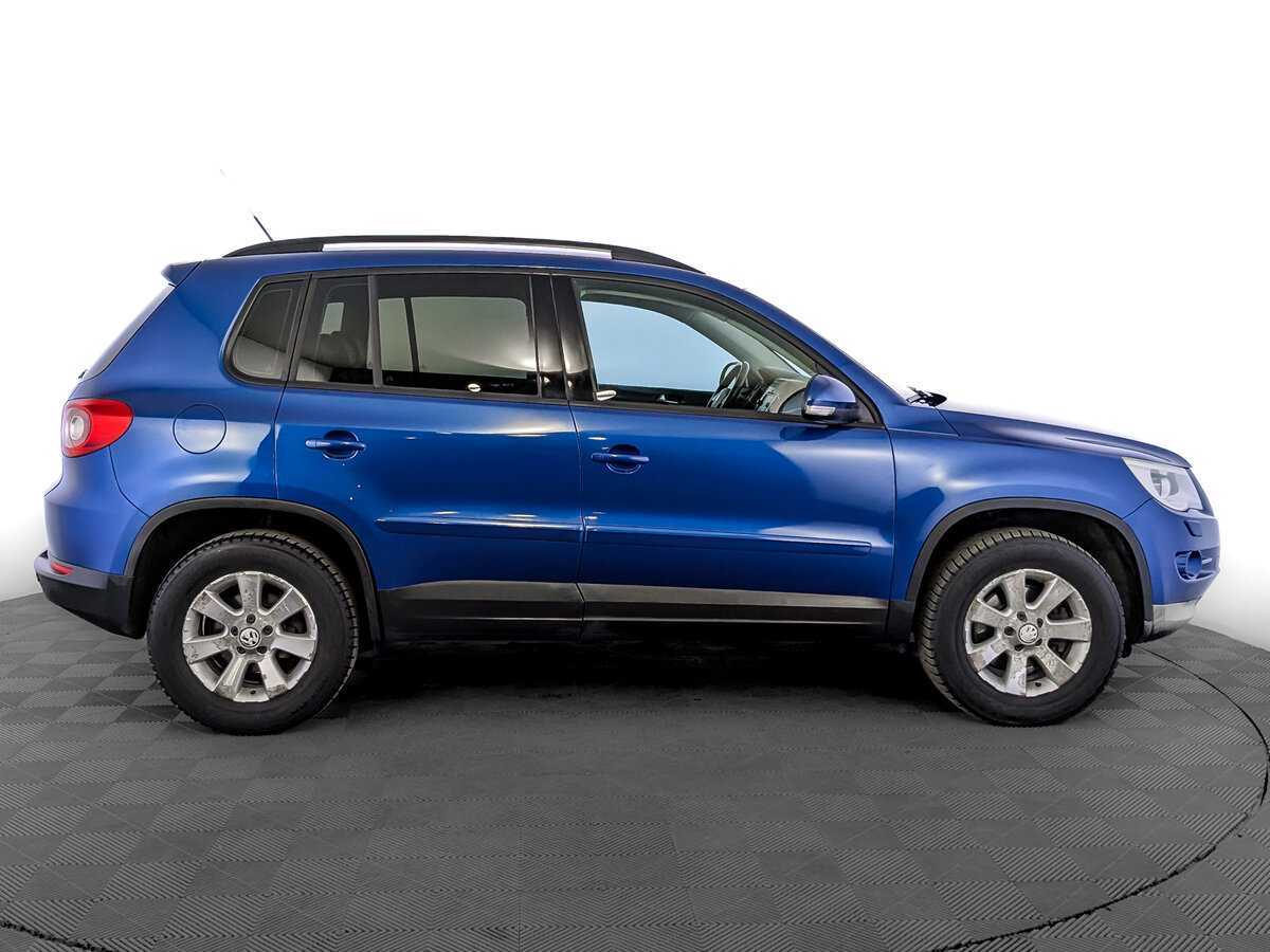 Volkswagen Tiguan с пробегом — 2010 год. Фото: #3