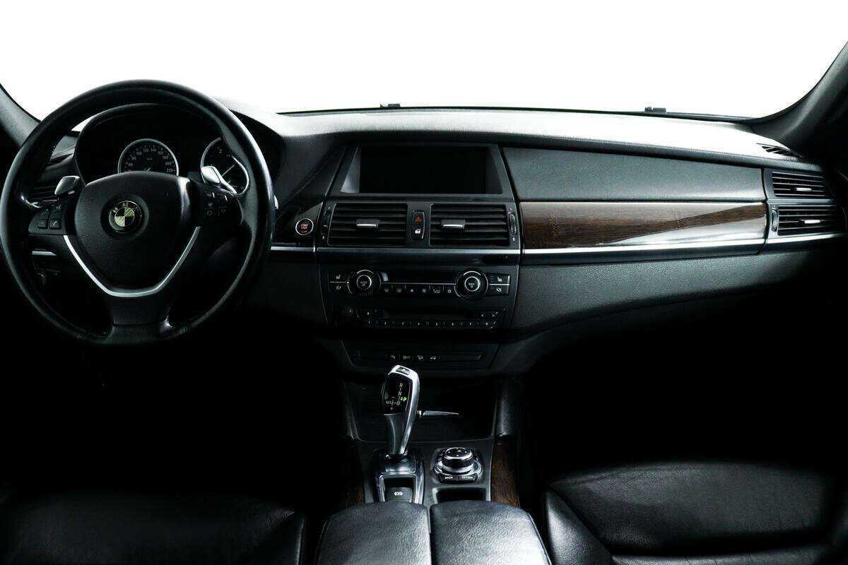 BMW X6 с пробегом — 2010 год. Фото: #10