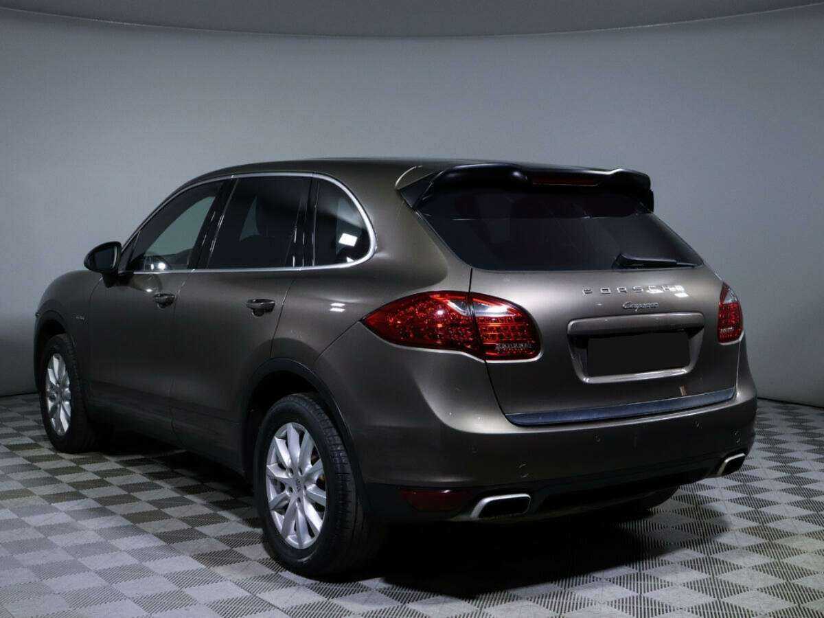 Porsche Cayenne с пробегом — 2013 год. Фото: #5