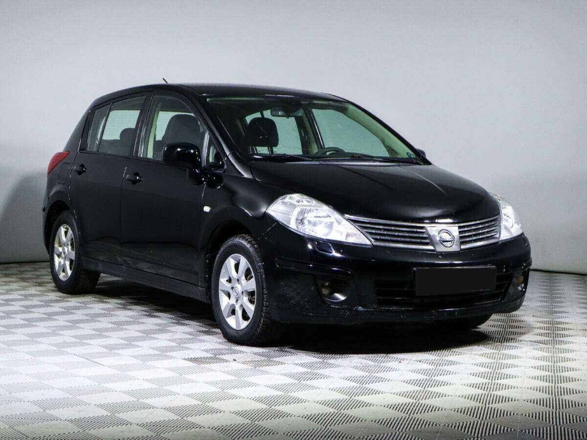 Nissan Tiida с пробегом — 2008 год. Фото: #2
