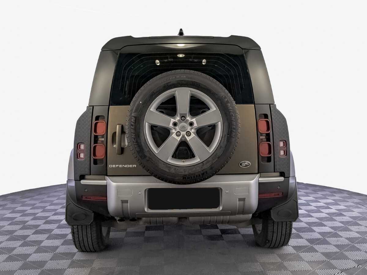 Land Rover Defender с пробегом — 2021 год. Фото: #5