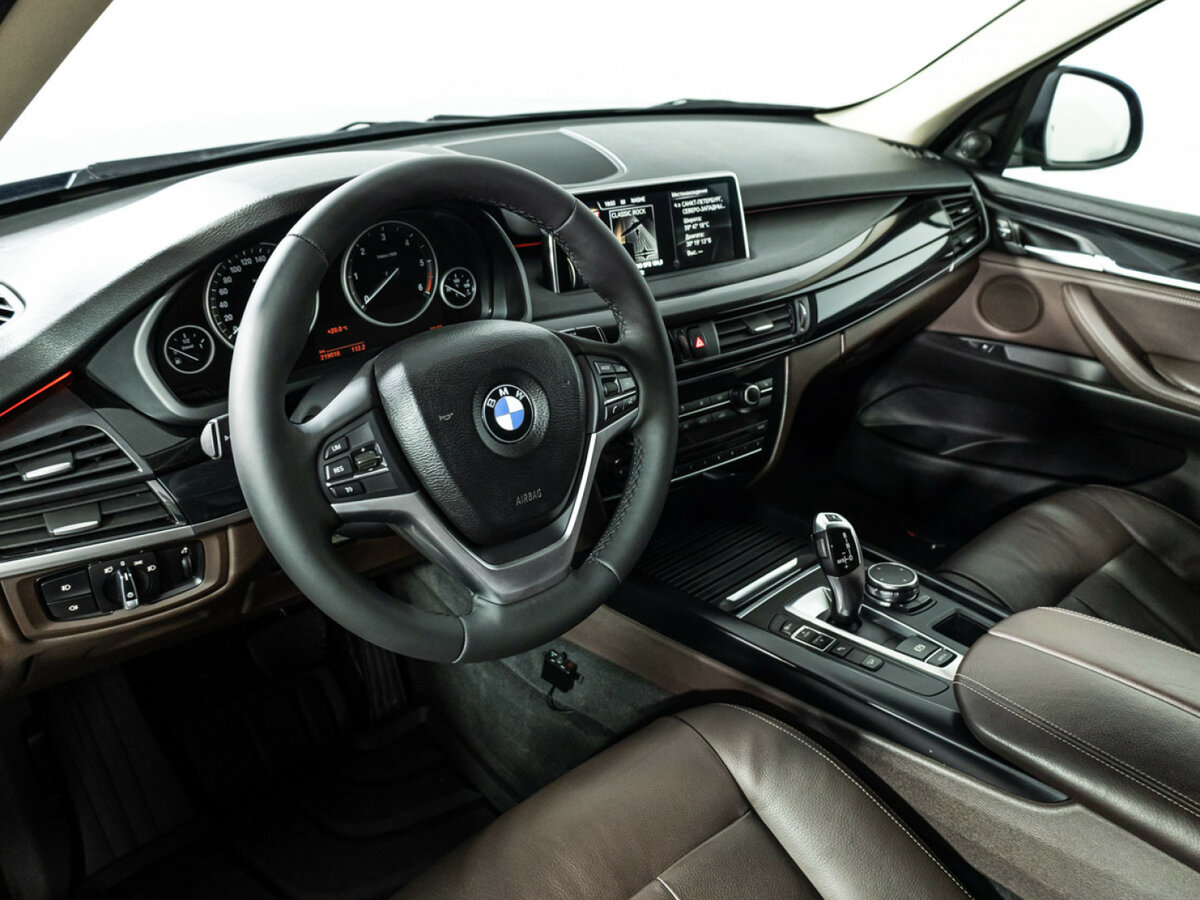 BMW X5 с пробегом — 2015 год. Фото: #10