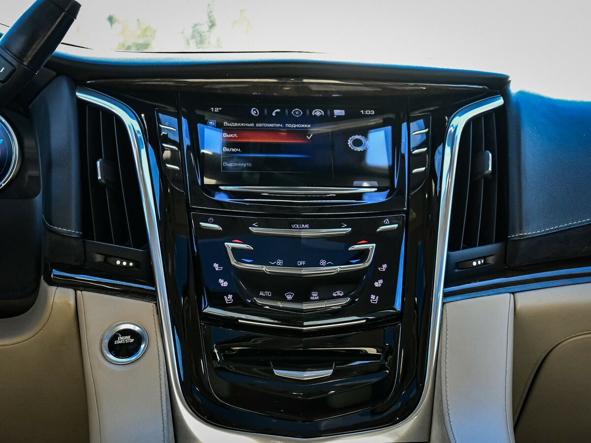 Cadillac Escalade с пробегом — 2018 год. Фото: #14