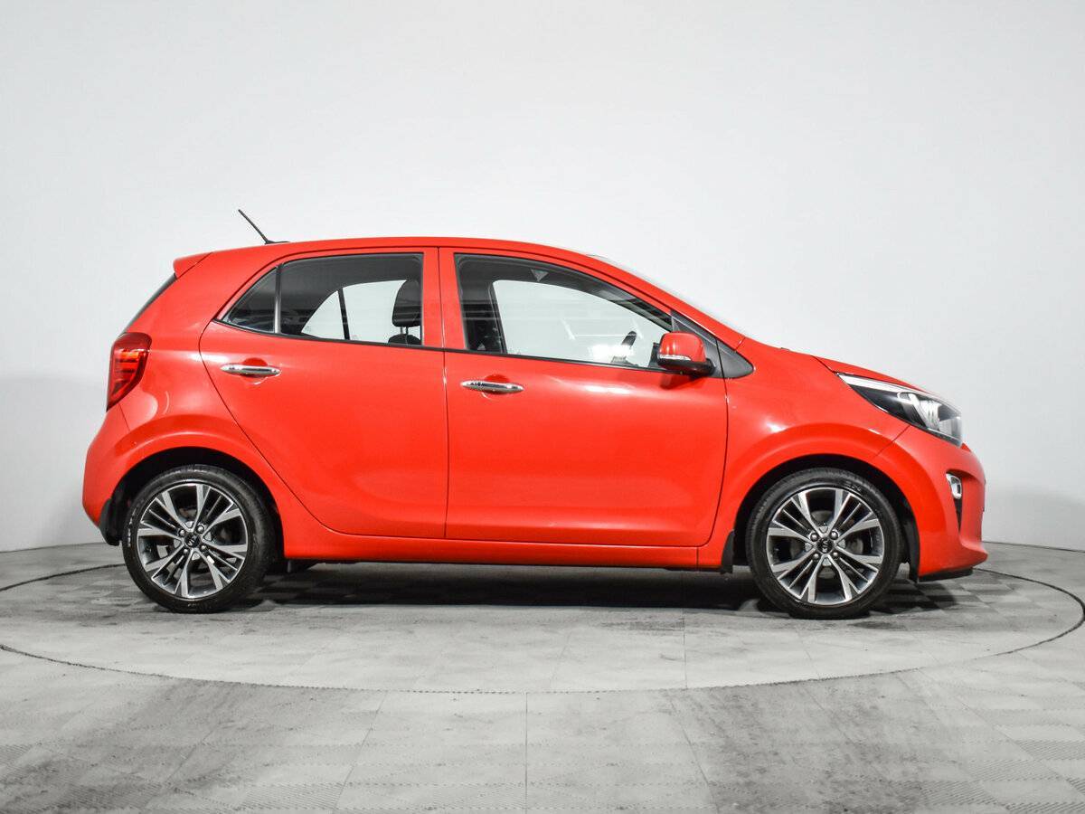 Kia Picanto с пробегом — 2018 год. Фото: #3