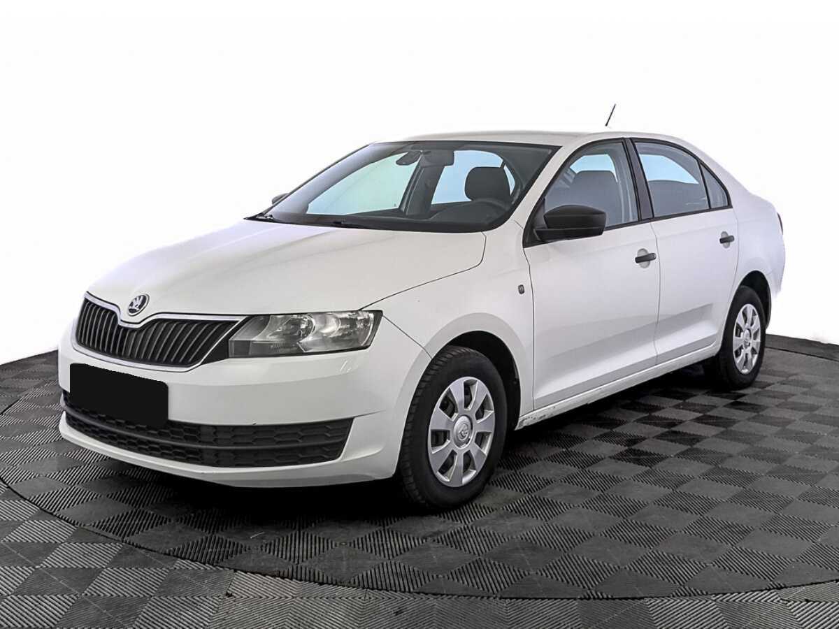 Skoda Rapid с пробегом — 2017 год. Посмотреть фото