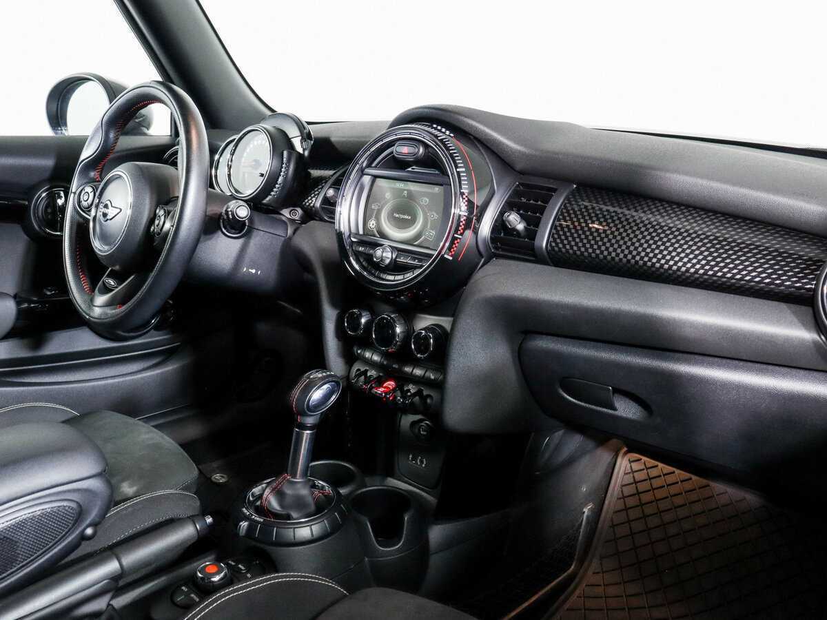 Mini Hatch с пробегом — 2017 год. Фото: #5