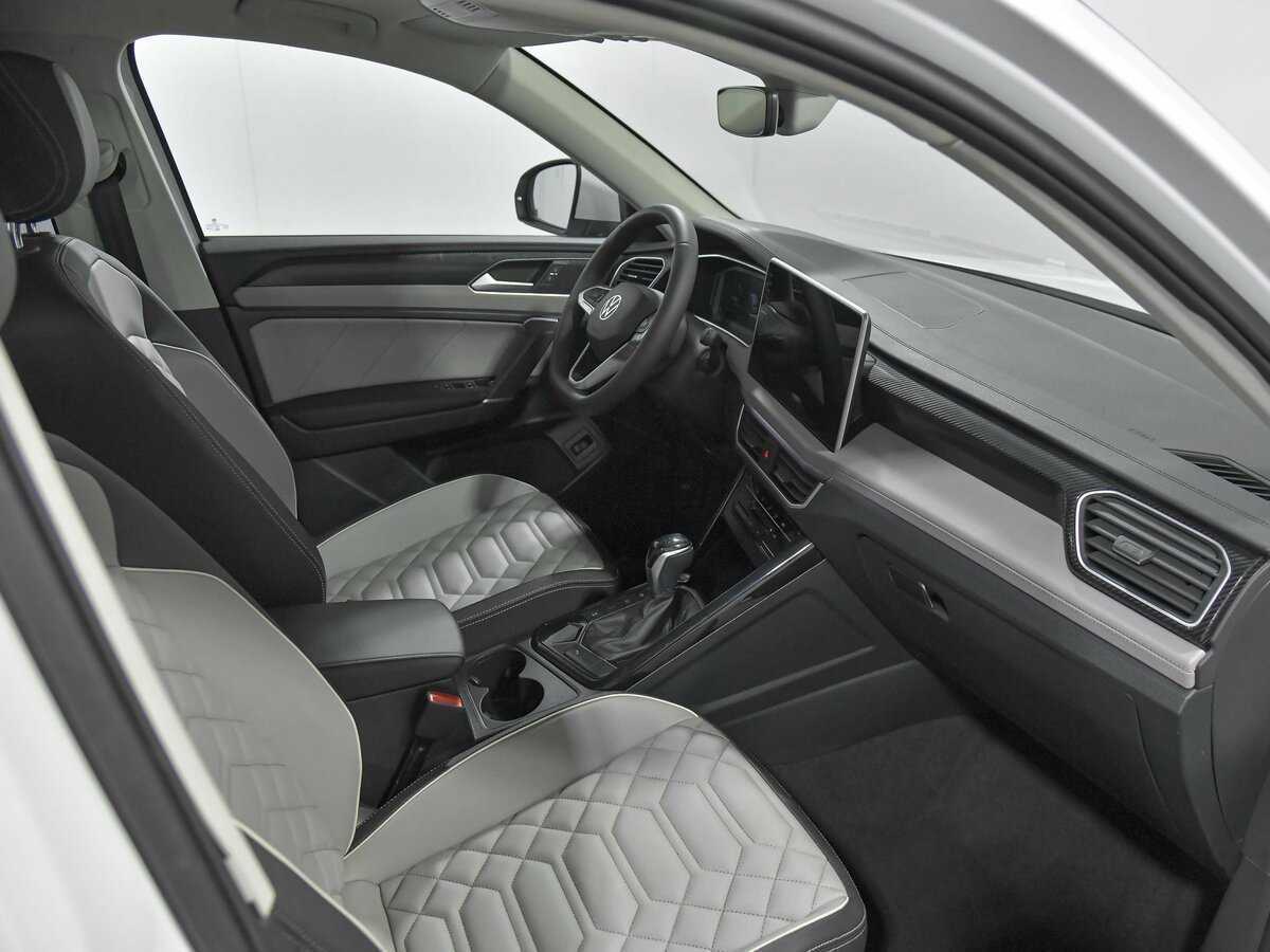 Volkswagen Tayron с пробегом — 2023 год. Фото: #16