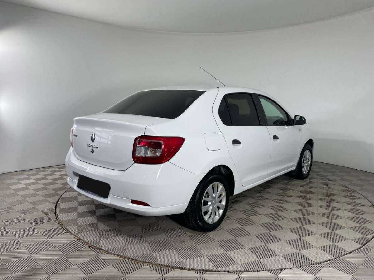 Renault Logan с пробегом — 2014 год. Фото: #3