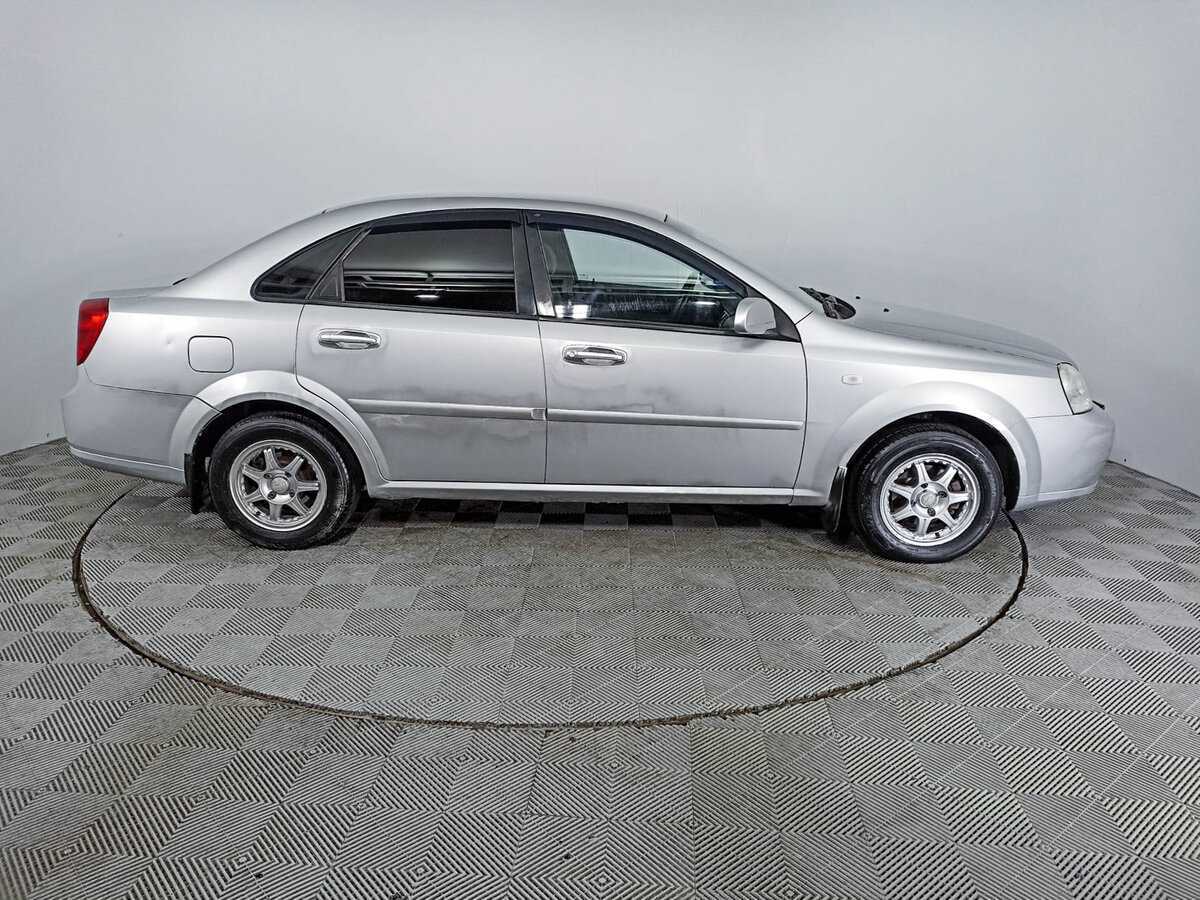 Chevrolet Lacetti с пробегом — 2007 год. Фото: #3