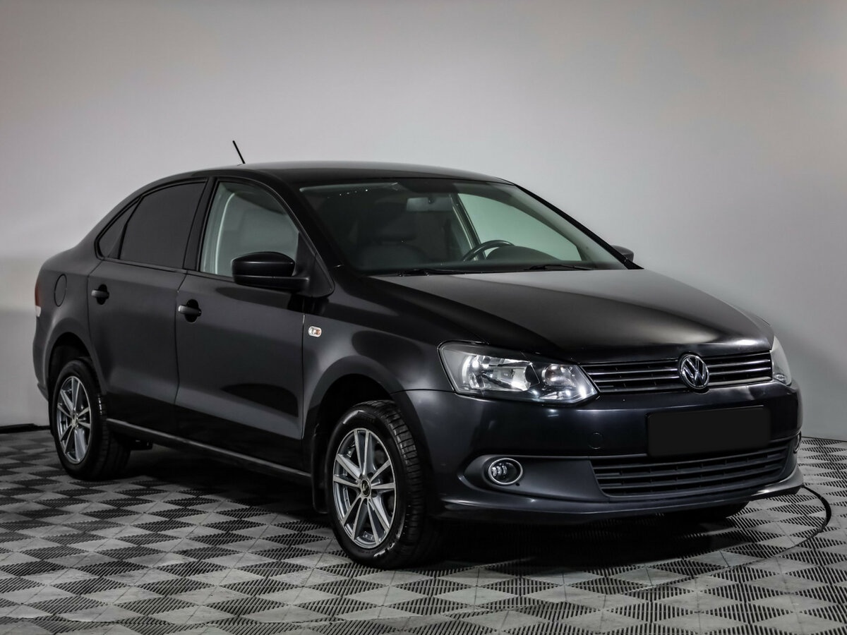 Volkswagen Polo с пробегом — 2013 год. Фото: #2