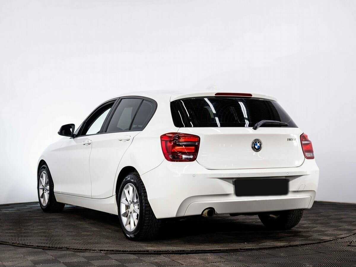 BMW 1 серии с пробегом — 2013 год. Фото: #1
