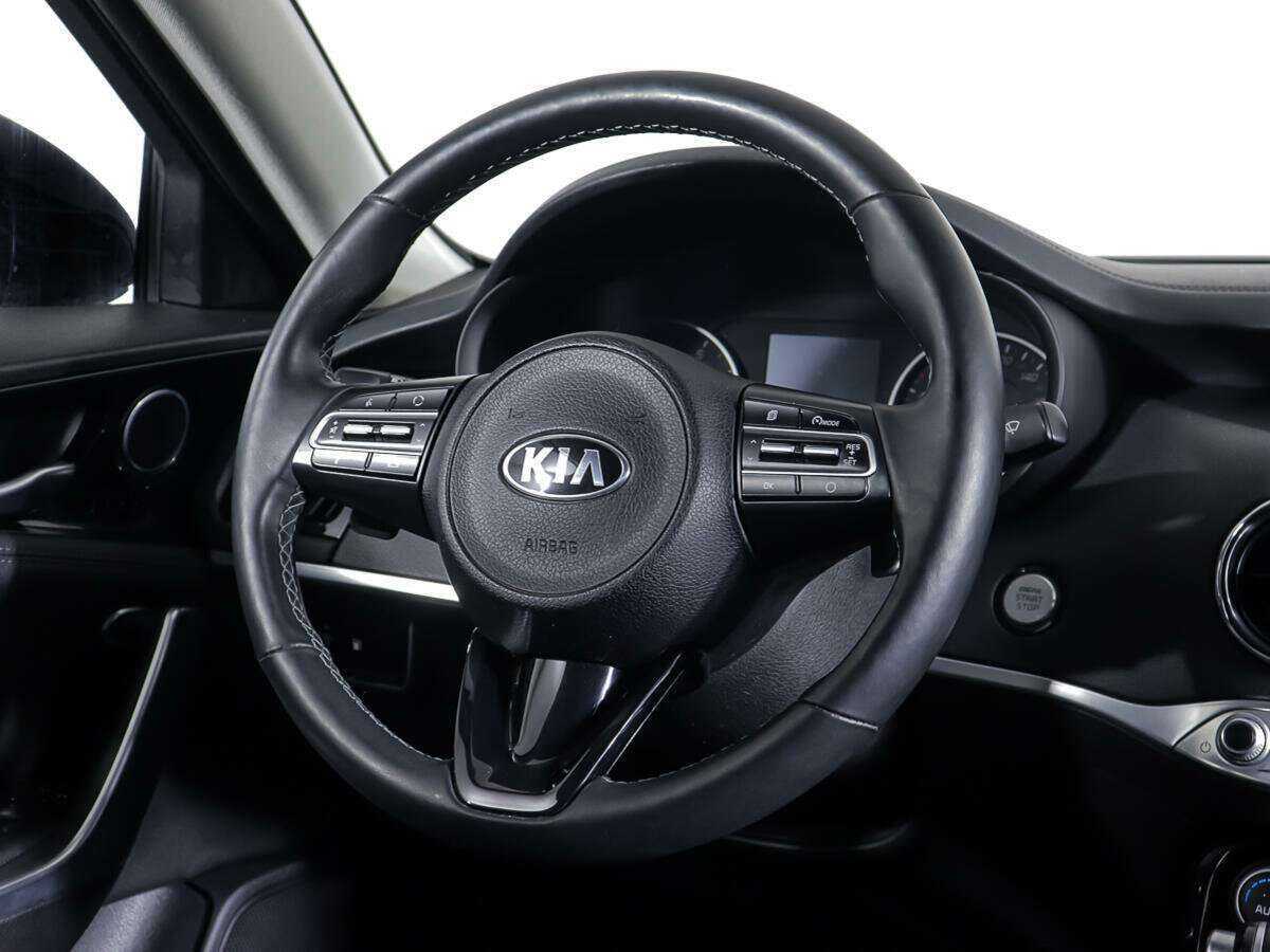Kia Stinger с пробегом — 2019 год. Фото: #16