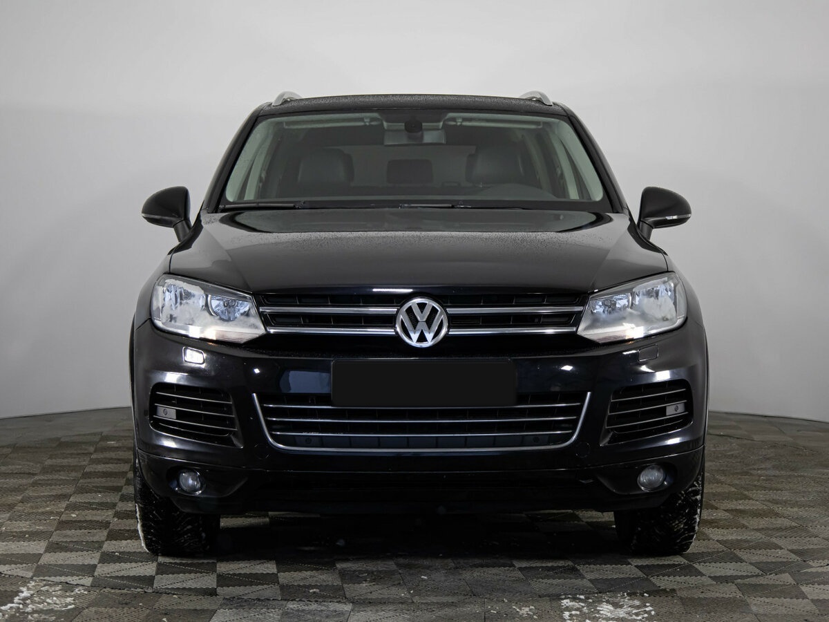 Volkswagen Touareg с пробегом — 2011 год. Фото: #1
