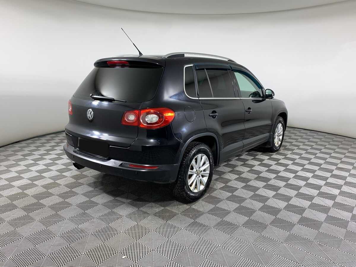 Volkswagen Tiguan с пробегом — 2010 год. Фото: #4