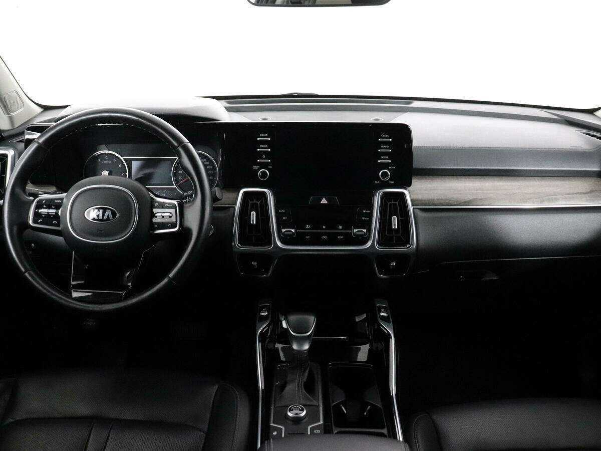 Kia Sorento с пробегом — 2021 год. Фото: #9