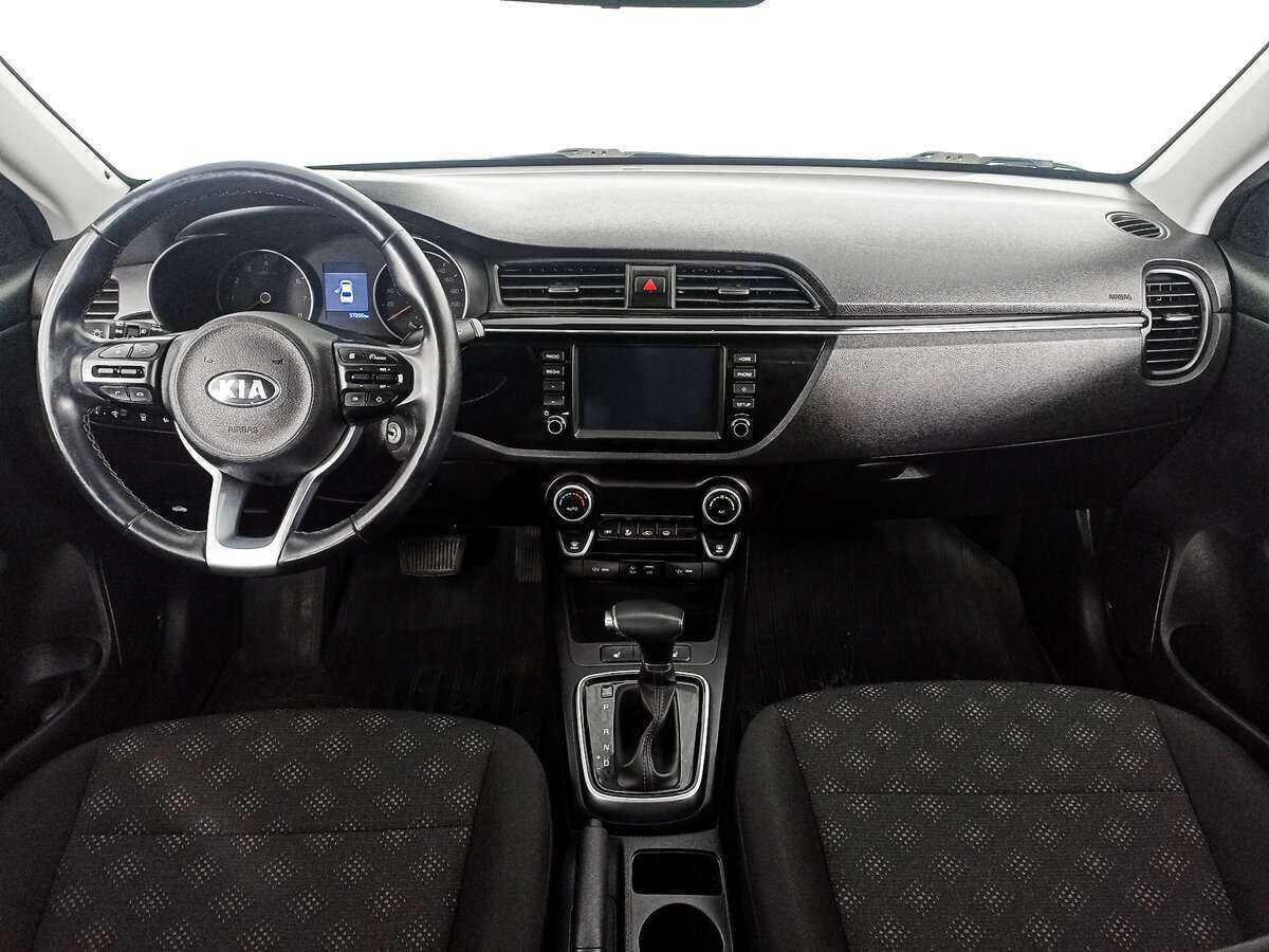 Kia Rio с пробегом — 2018 год. Фото: #11