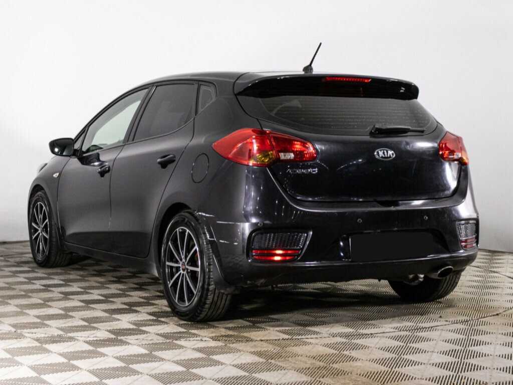 Kia Ceed с пробегом — 2015 год. Фото: #6