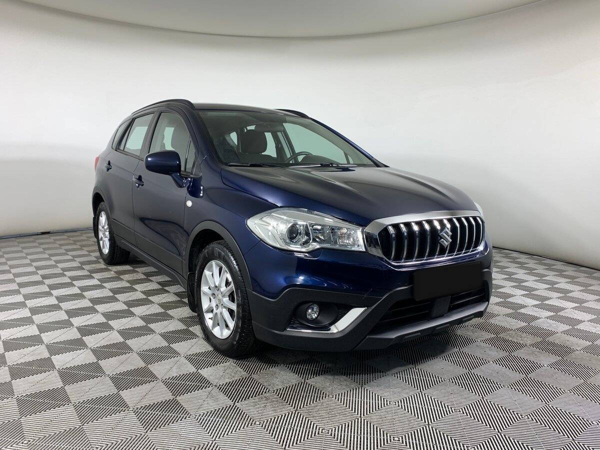 Suzuki SX4 с пробегом — 2018 год. Фото: #2