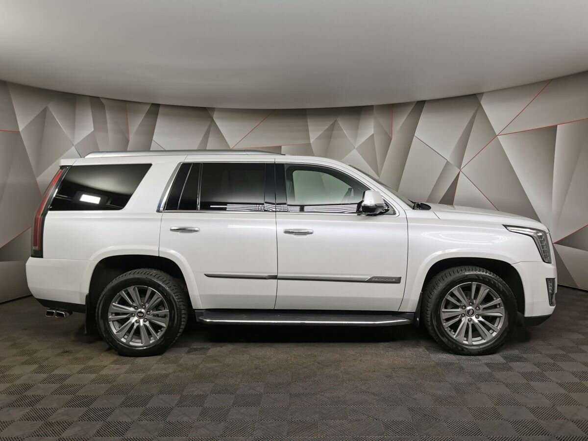 Cadillac Escalade с пробегом — 2016 год. Фото: #5