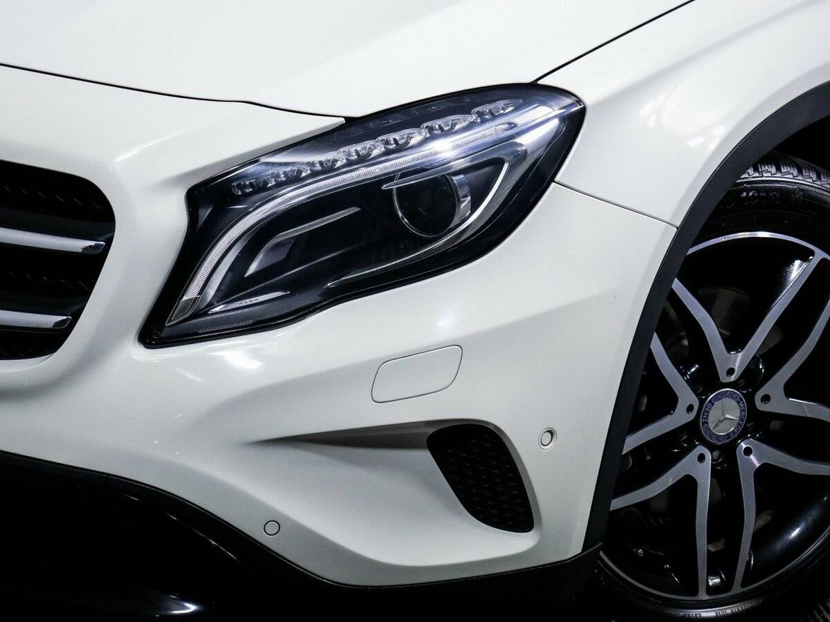 Mercedes-Benz GLA с пробегом — 2015 год. Фото: #13