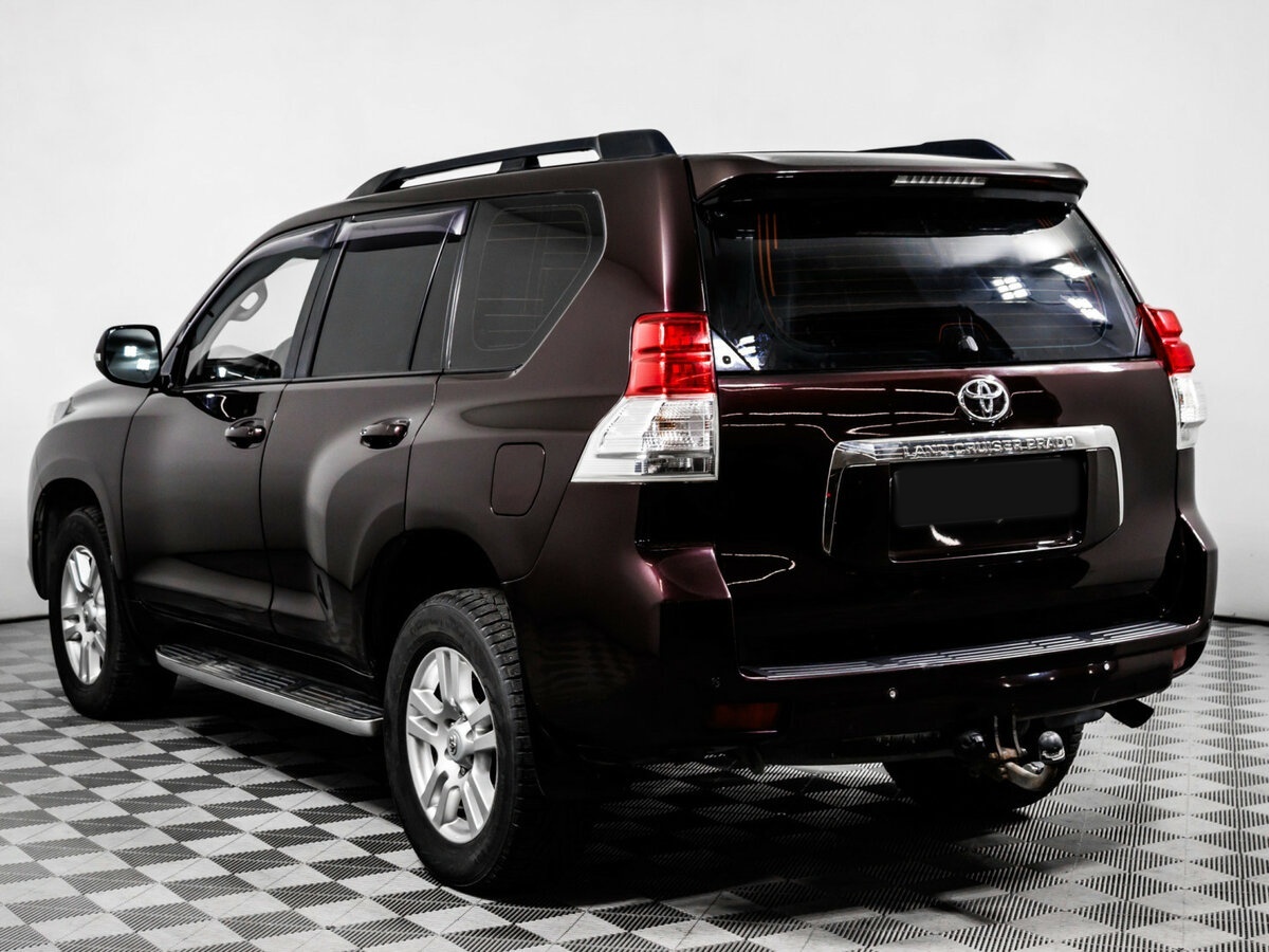 Toyota Land Cruiser Prado с пробегом — 2010 год. Фото: #5