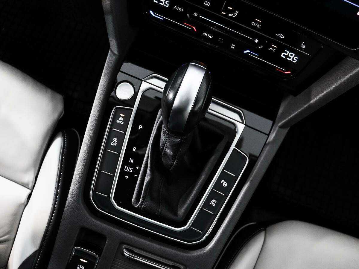 Volkswagen Arteon с пробегом — 2021 год. Фото: #11