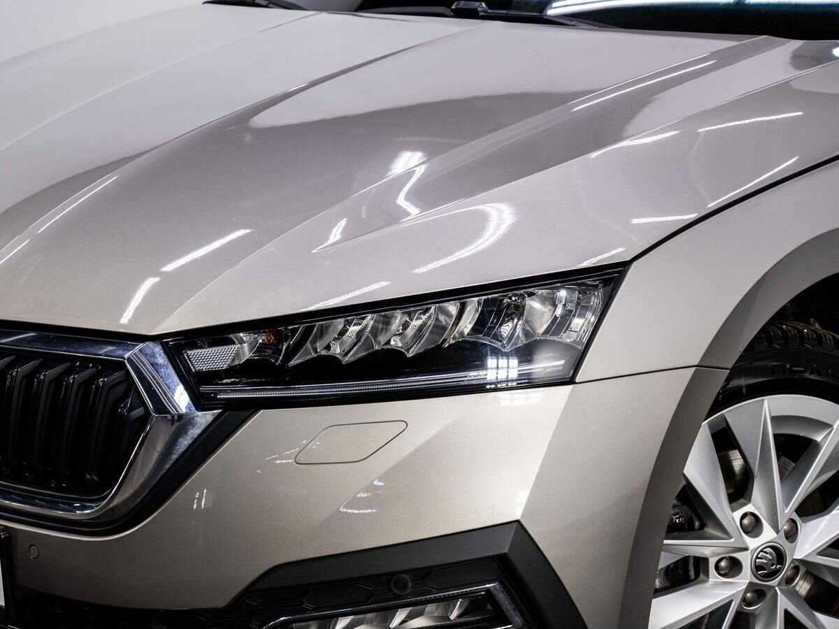 Skoda Octavia с пробегом — 2021 год. Фото: #6