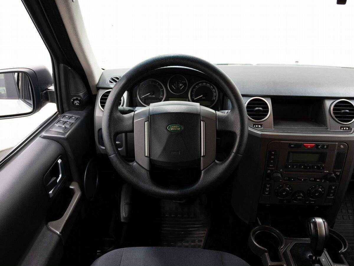 Land Rover Discovery с пробегом — 2005 год. Фото: #12