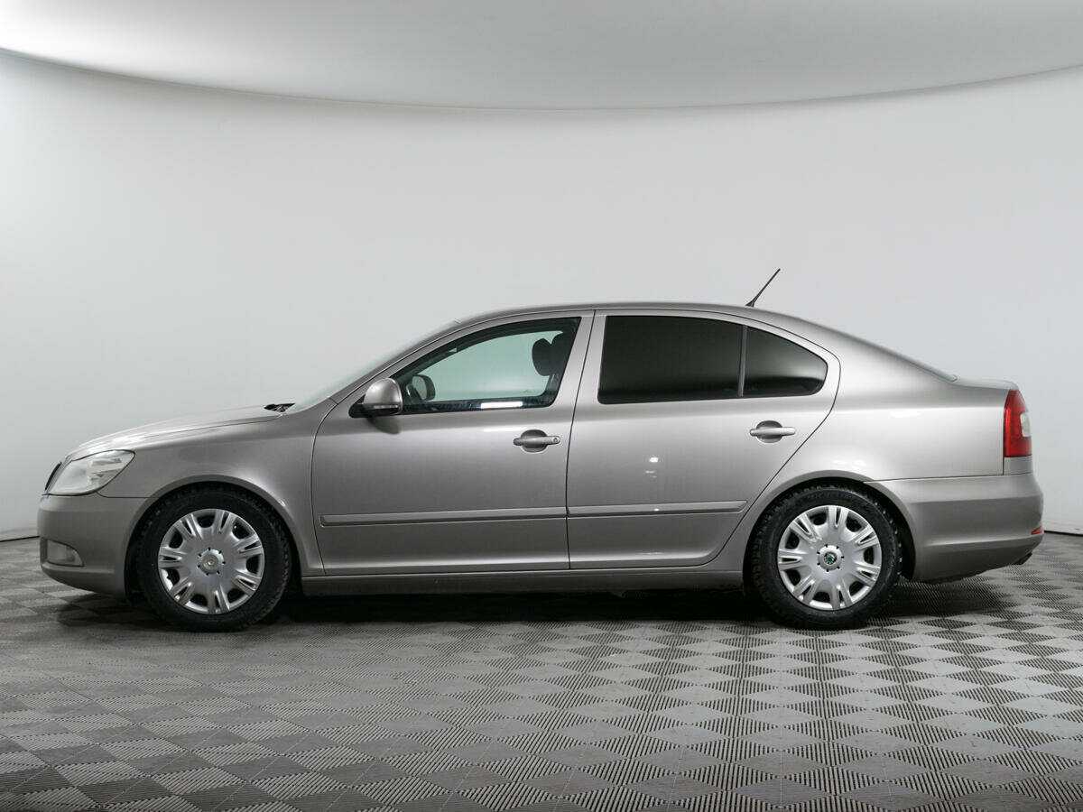 Skoda Octavia с пробегом — 2011 год. Фото: #7