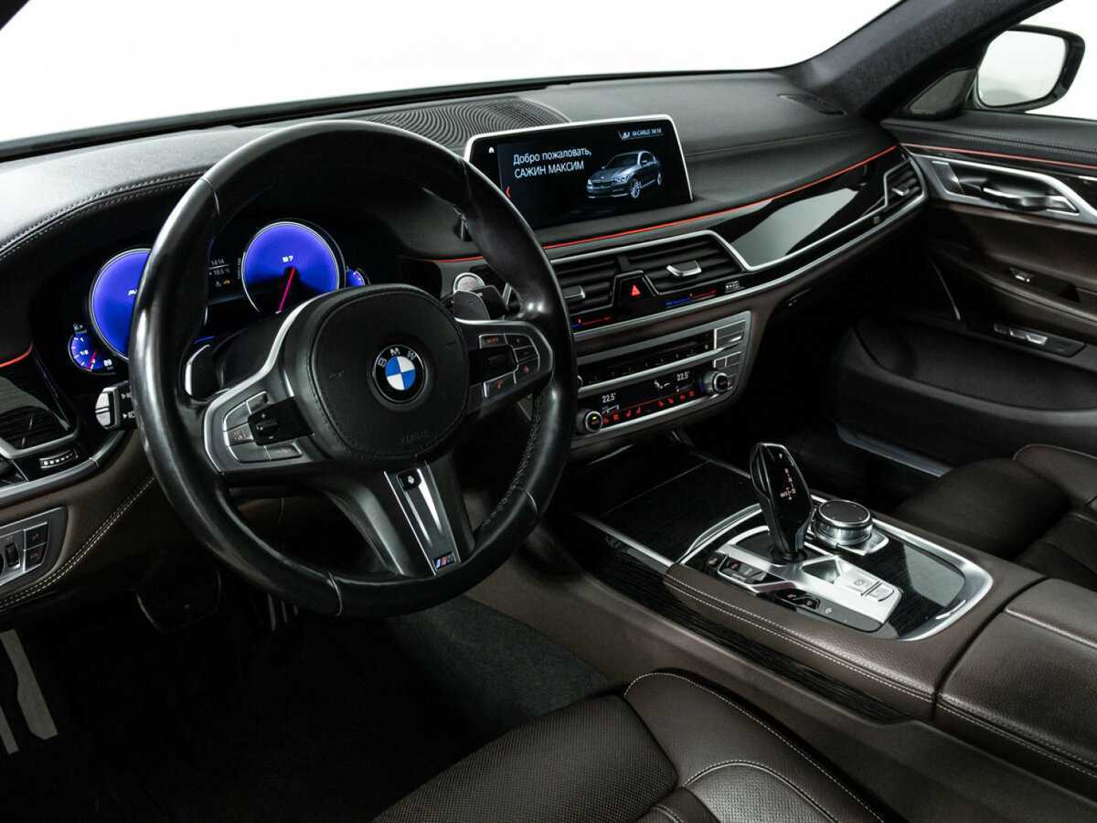 BMW 7 серии с пробегом — 2017 год. Фото: #10