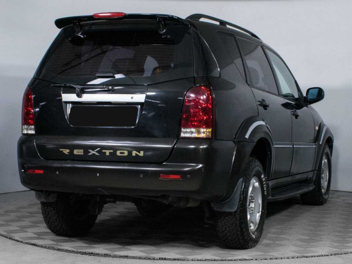 SsangYong Rexton с пробегом — 2006 год. Фото: #4