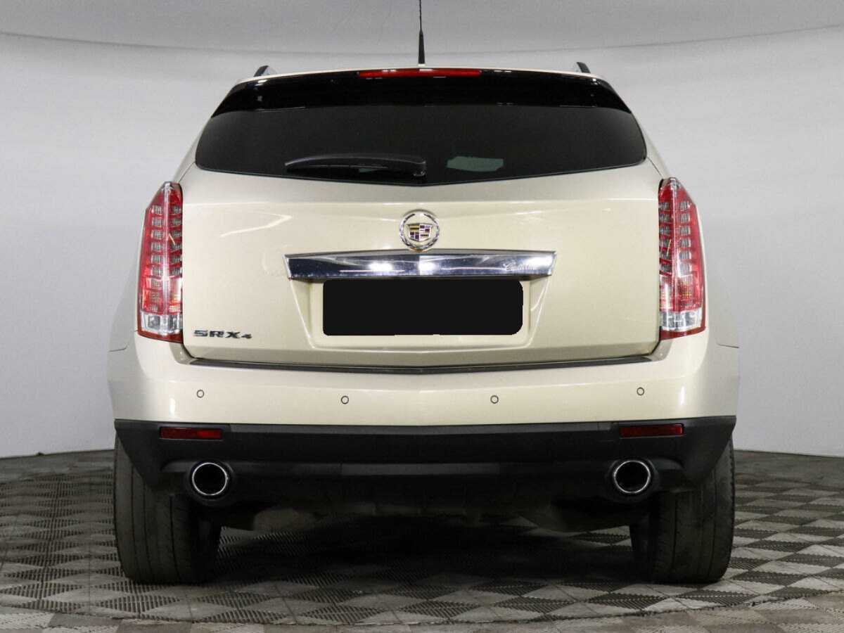 Cadillac SRX с пробегом — 2011 год. Фото: #5