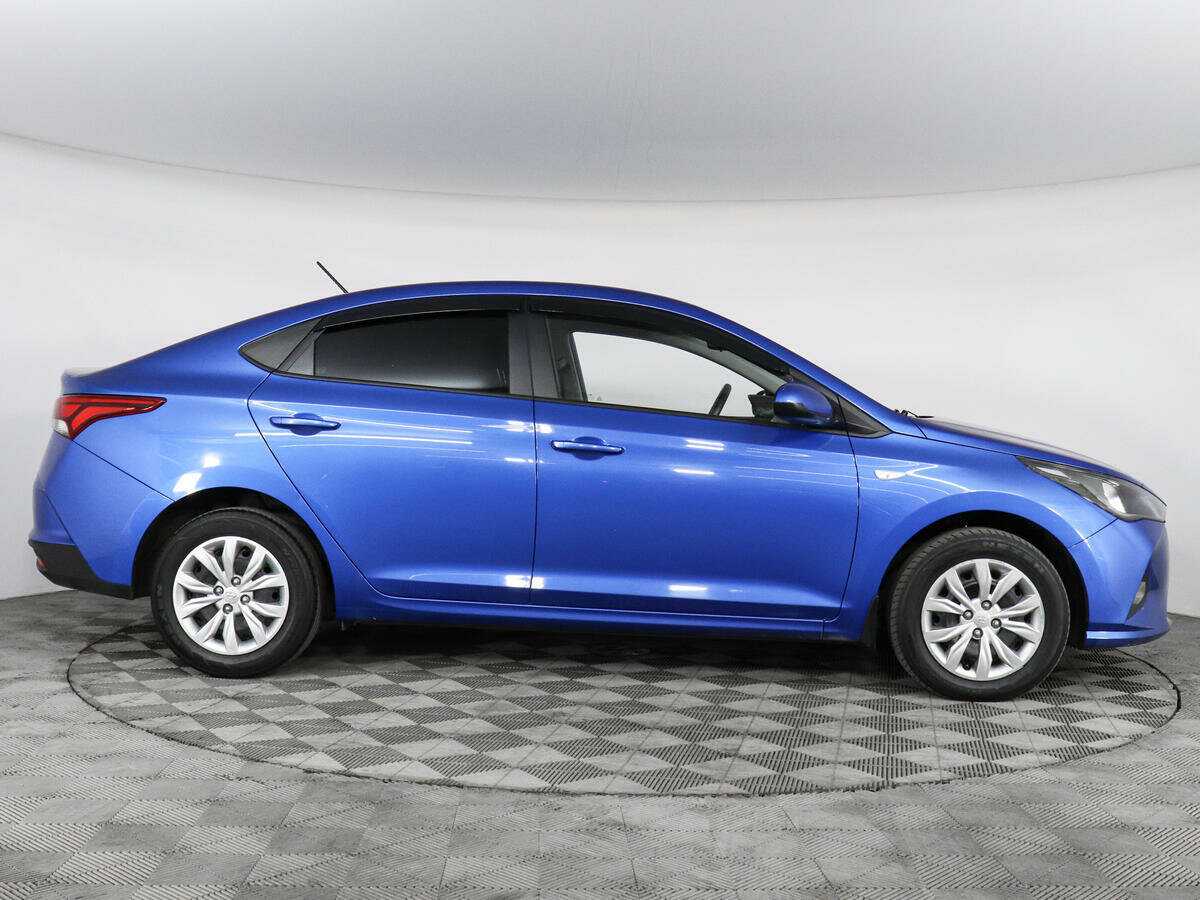Hyundai Solaris с пробегом — 2020 год. Фото: #3