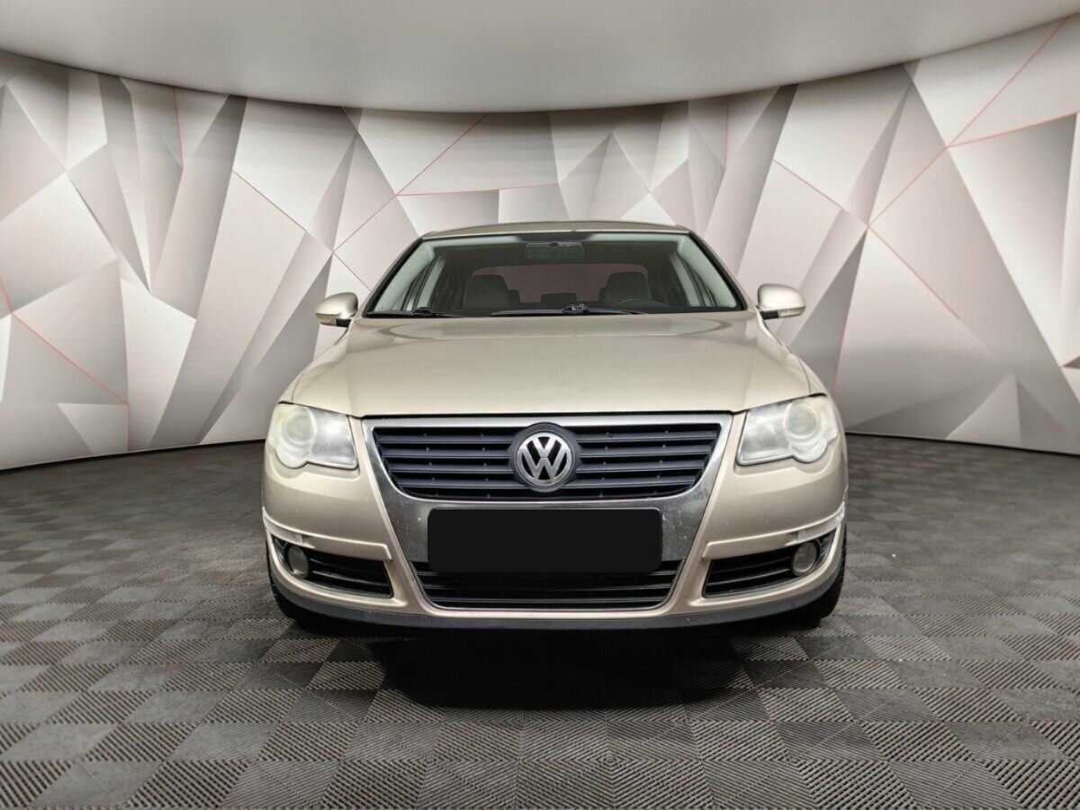 Volkswagen Passat с пробегом — 2008 год. Фото: #6