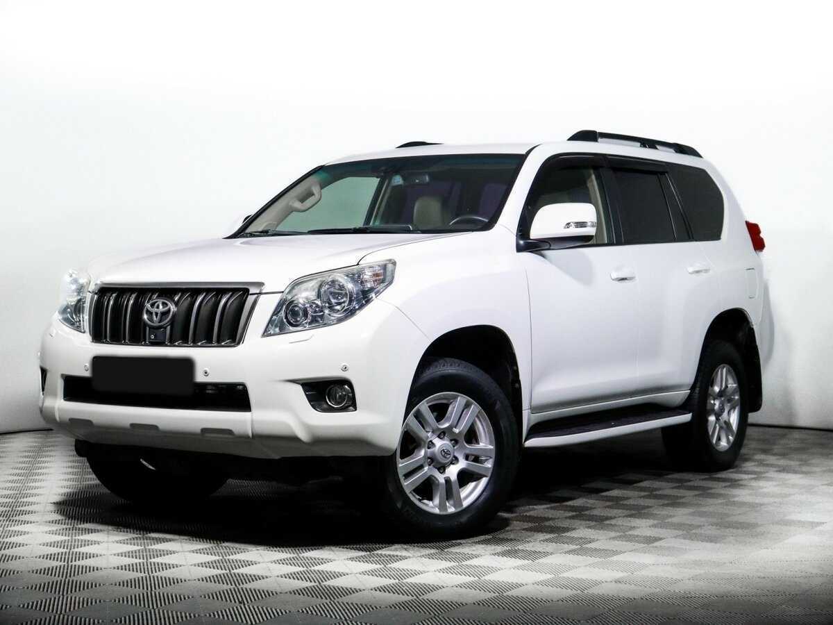 Toyota Land Cruiser Prado с пробегом — 2010 год. Фото: #0
